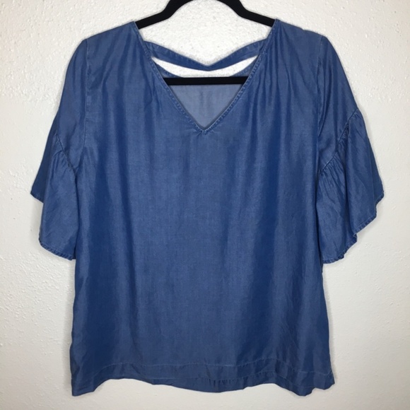 LOFT Chambray Open Back with Flutter Sleeves Top M - Picture 4 of 4